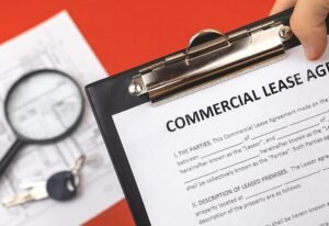 Choosing Between Commercial Lease and License Agreement
