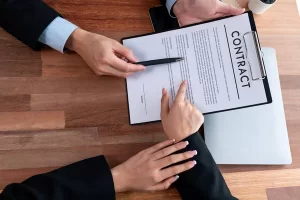 How to Review a Commercial Contract: A Checklist for Founders
