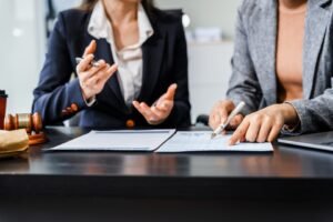 Commercial Contract Dispute Resolution: What to Do When a Business Agreement Goes Wrong